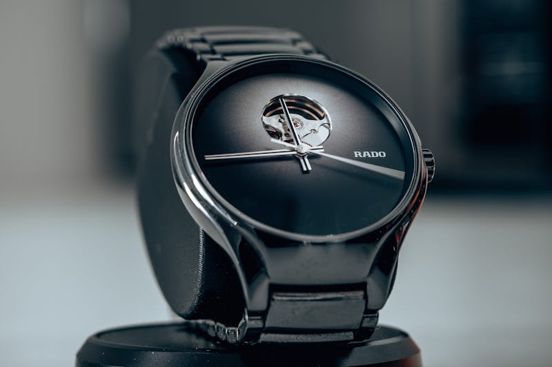 Montre femme bracelet acier en promotion